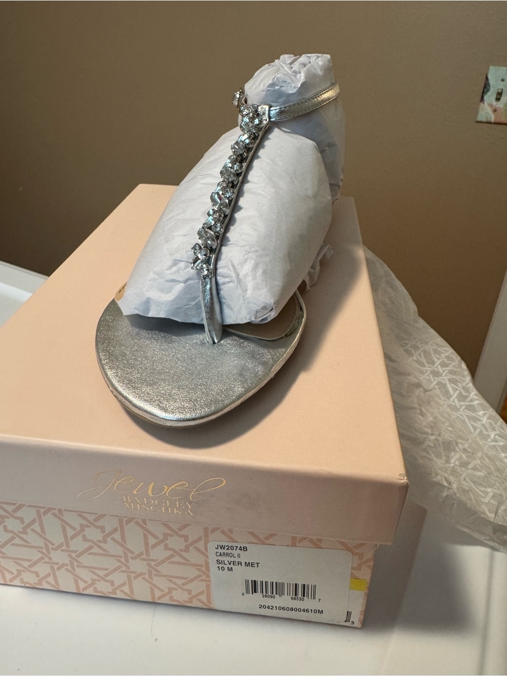 Jewel Badgley Mischka Silver Metallic Embellished T-Strap Sandal